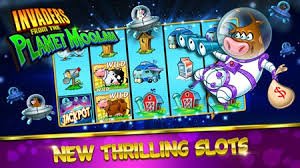 gacorbet77 platform interface showing slot games, live tables, and sportsbook coverage