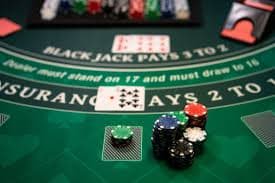 Evolution Gaming table lobby on gacorbet77 showing available games, bet limits, and dealer names